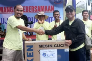 Family Gathering PT Limaputra Contrindo, Gembira Bersama Karyawan dan Siswa PKL
